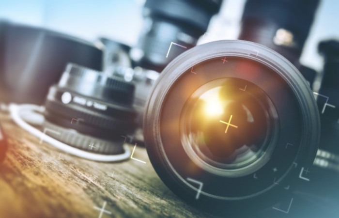 Creative Applications of Photeeq Lens Flare